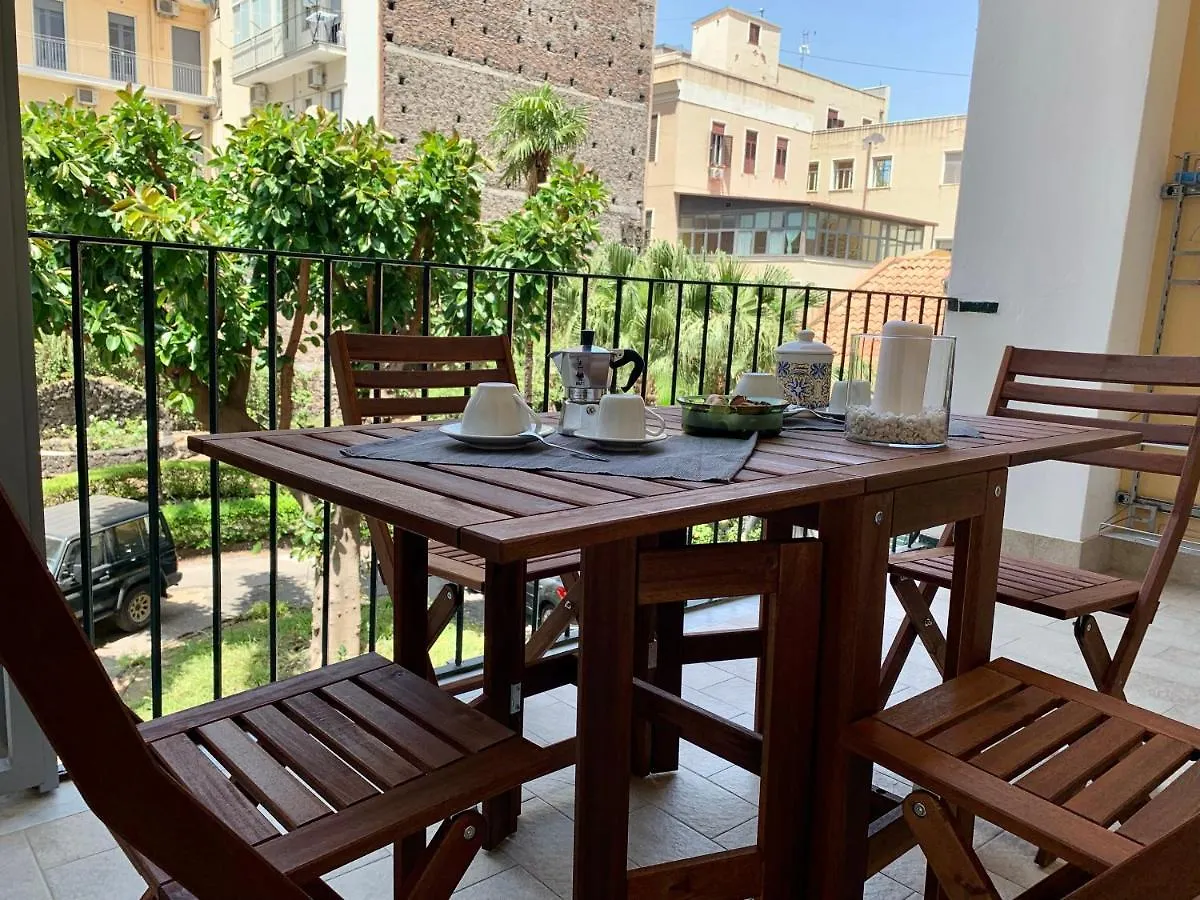 Apartment Ferienwohnung Vittorio Emanuele House CTA