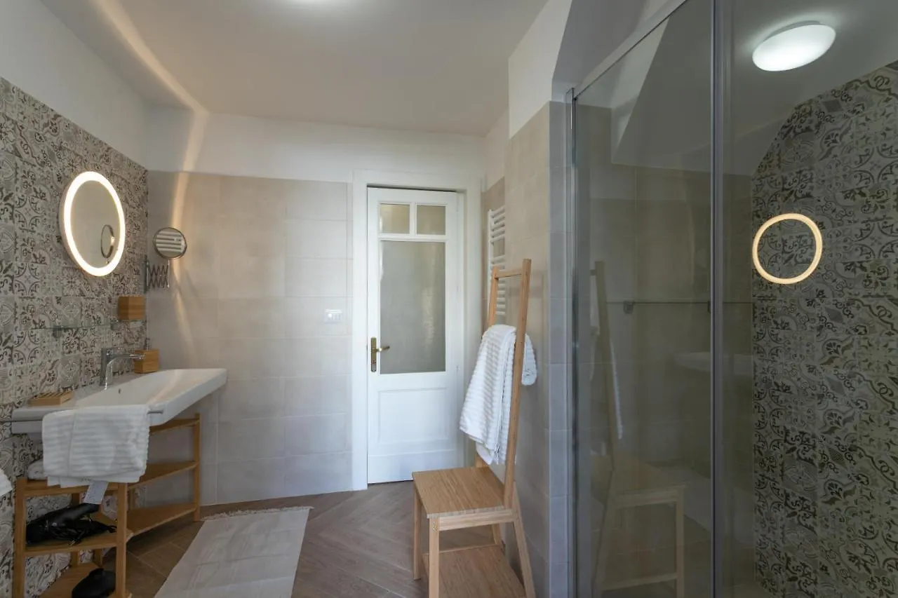 Vittorio Emanuele House Apartment Catania 0*,  Italy