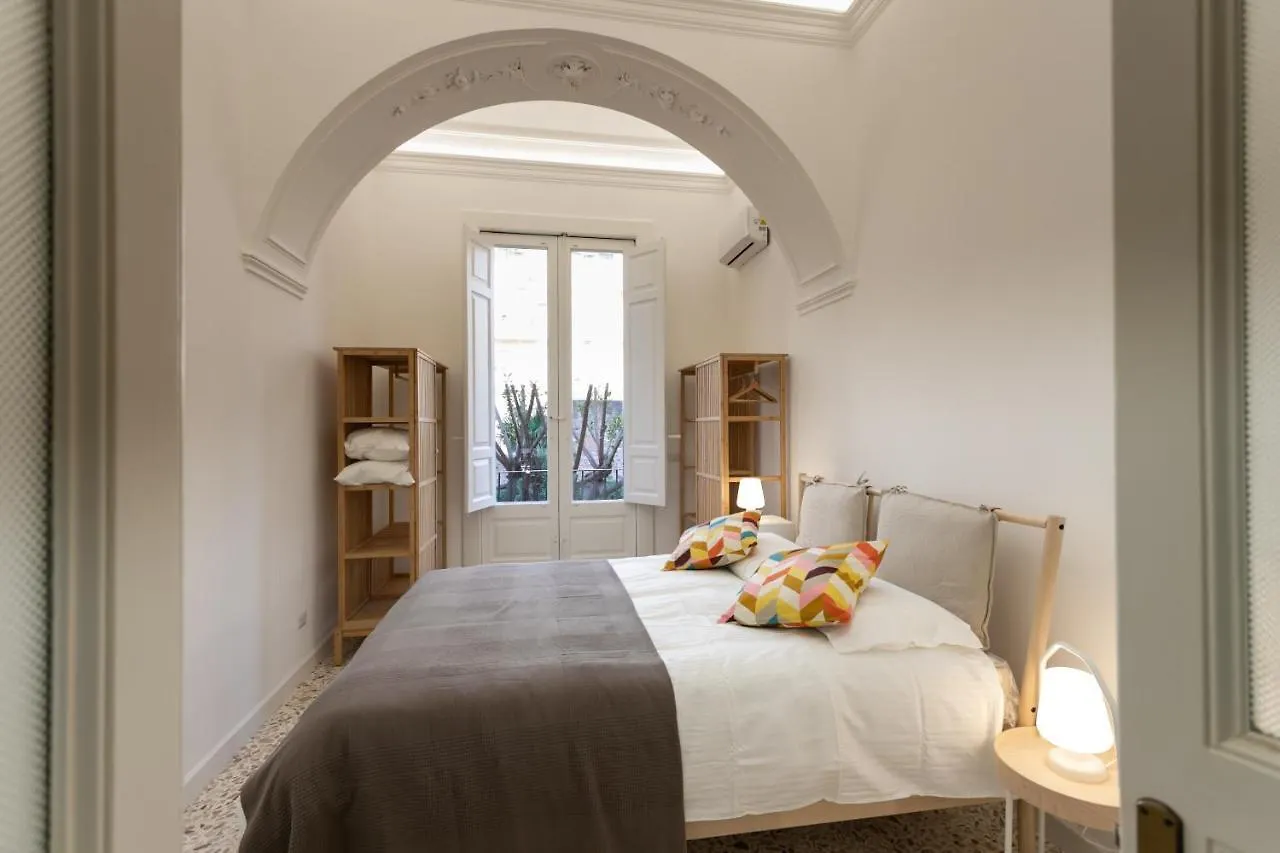 Vittorio Emanuele House Apartment Catania