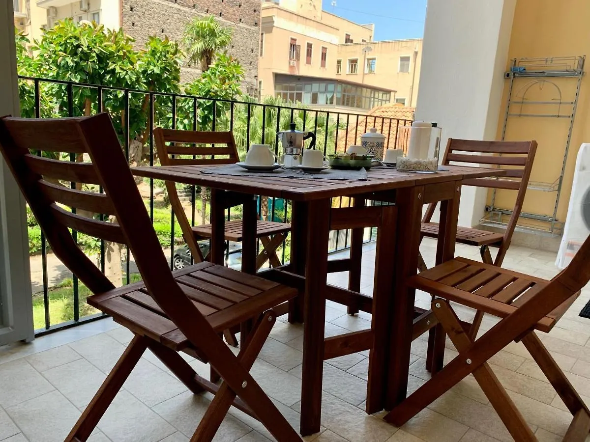 Vittorio Emanuele House Apartment Catania Italy